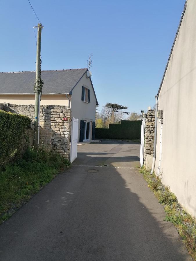 Le So Art, Grande Maison 4 Chambres, Terrain De Petanque, Grand Jardin Clos, Flipper, Babyfoot, Jeux Arcade, Ping Pong,1 Km Mer, Proche Golf, Port En Bessin, Bayeux Et Plages Du Debarquement, Adaptee Enfants Commes ภายนอก รูปภาพ